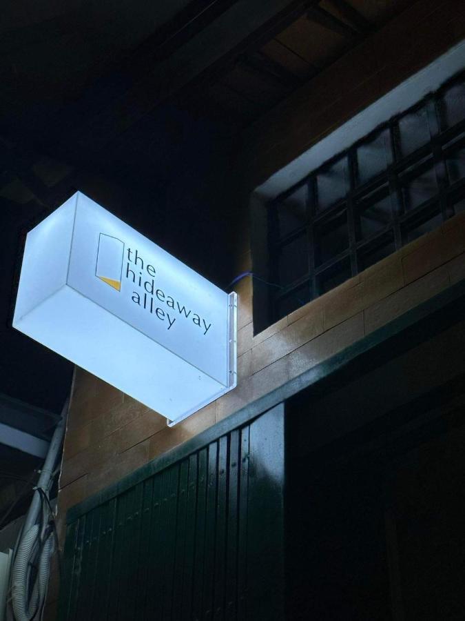 Ở trọ The Hideaway Alley Bui Vien *