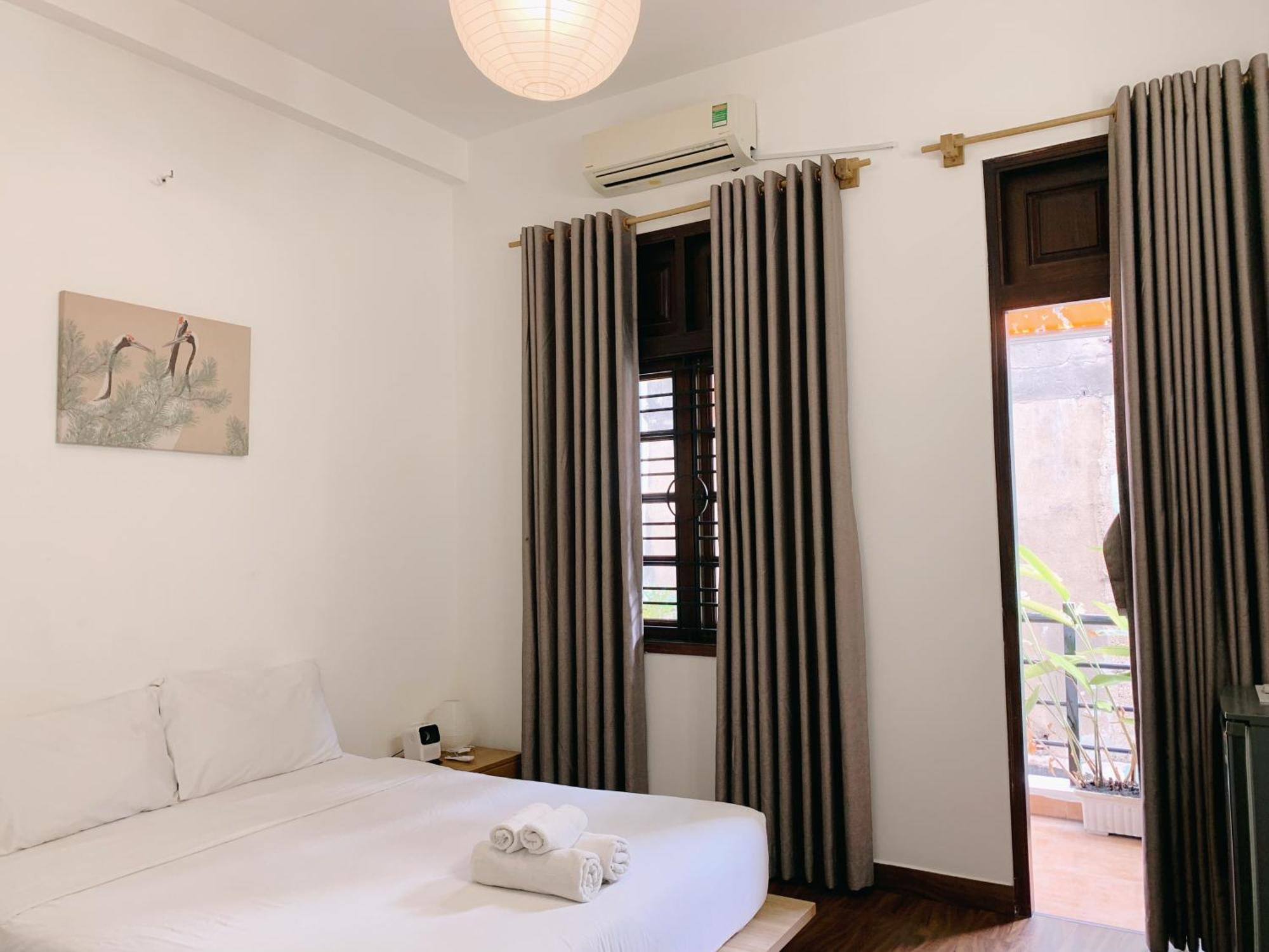 The Hideaway Alley Bui Vien Ho Chi Minh City